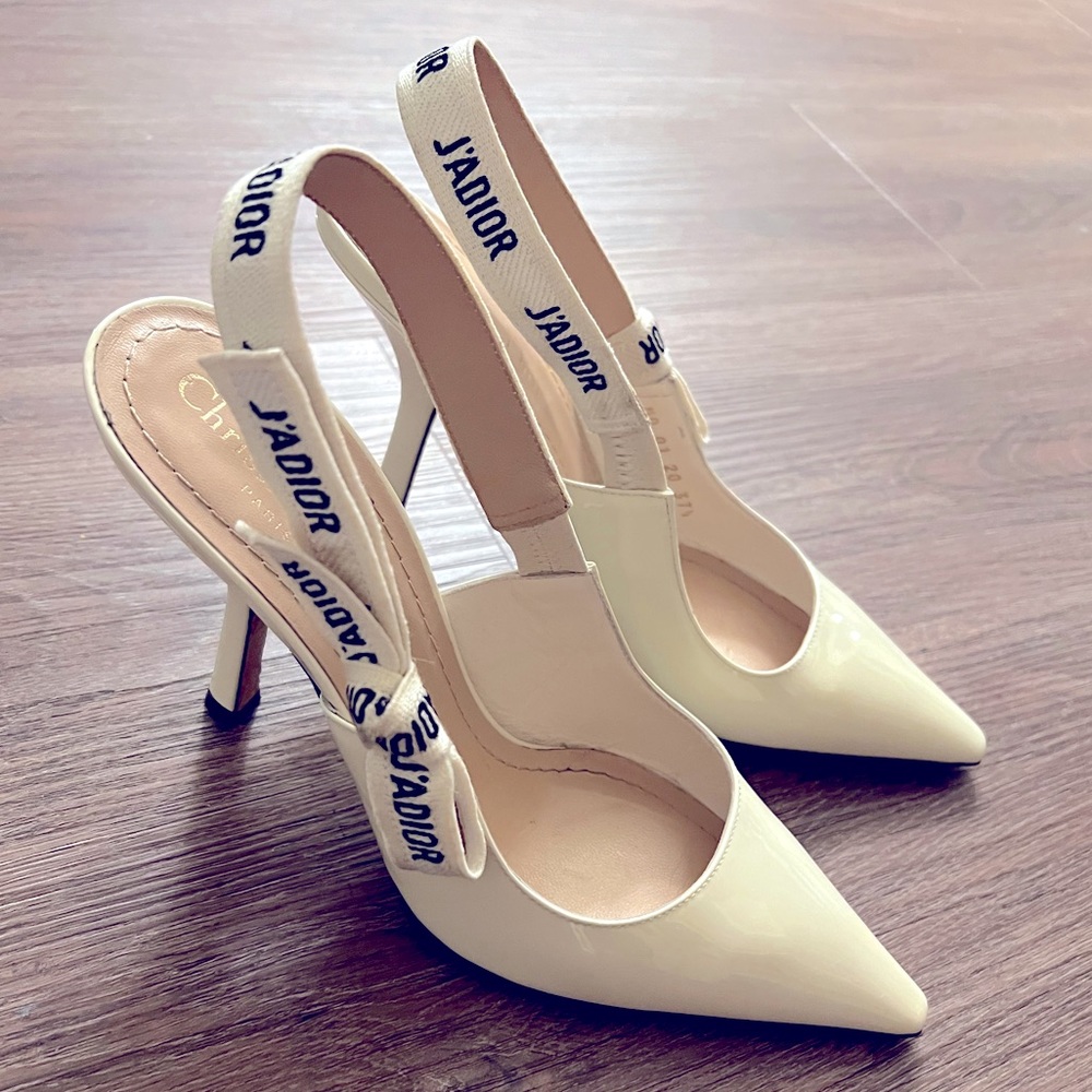 CHRISTIAN DIOR White Patent Leather J'ADIOR Sling Back Pumps Size 7.5/38.